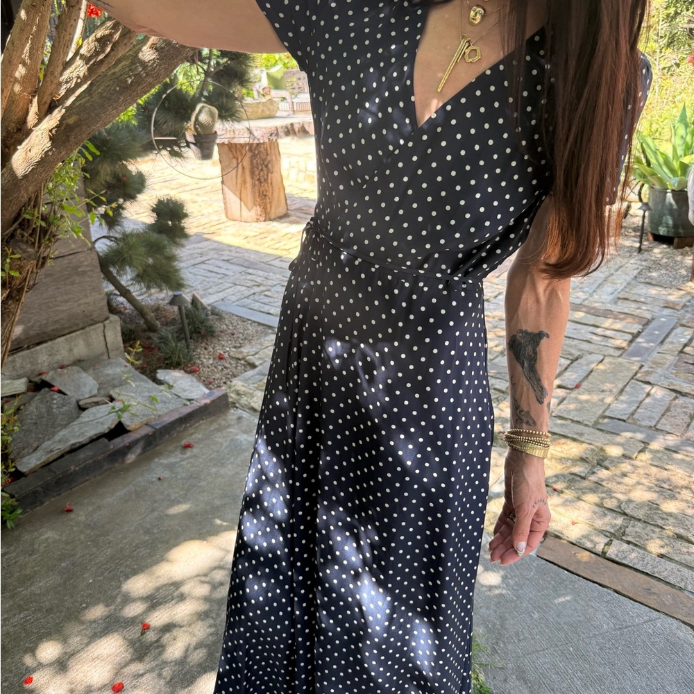 Jenni Kayne Polka Dot Midi Dress Navy Silk Blend V-Neck Size S fits US size 4-6